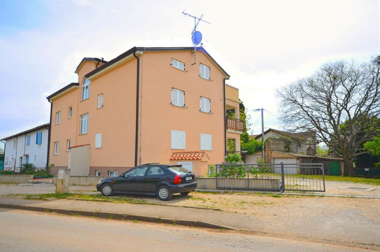 Apartment Labinjan Poreč Exteriör bild
