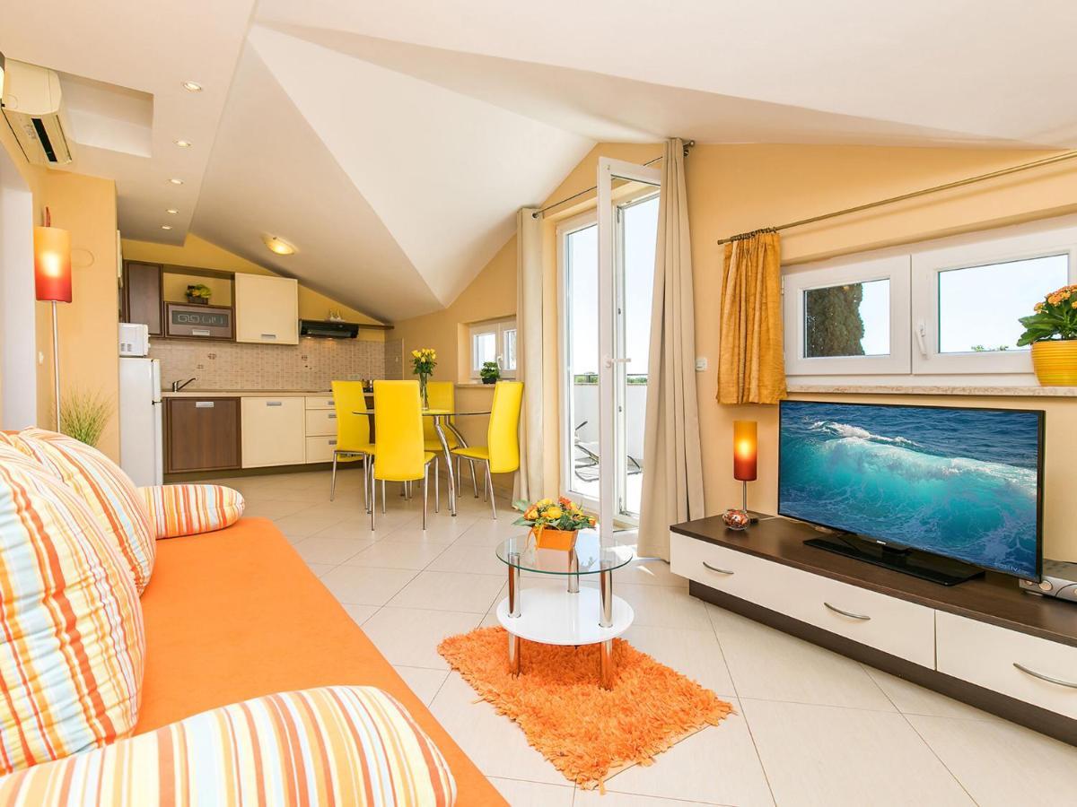 Apartment Labinjan Poreč Exteriör bild