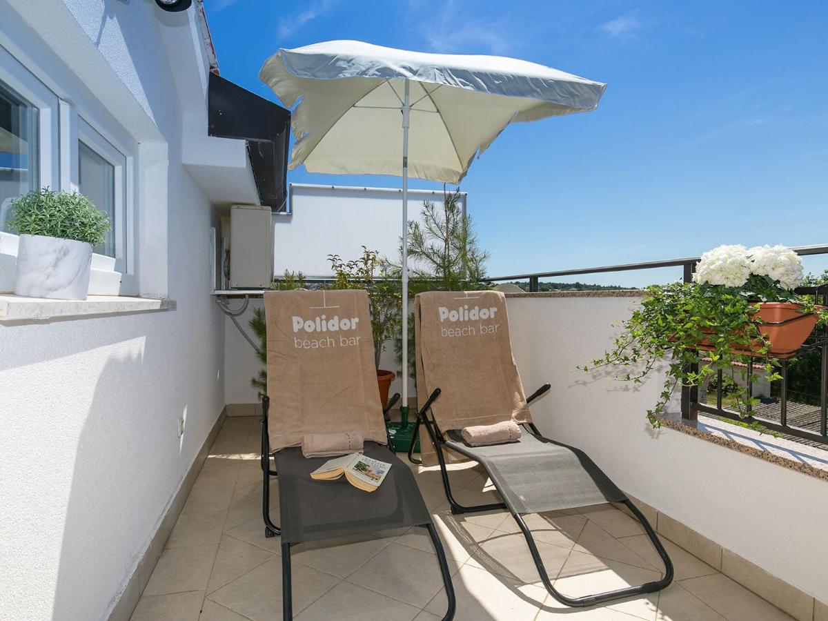 Apartment Labinjan Poreč Exteriör bild